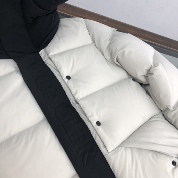 ハイクオリティダウンジャケット内部構造